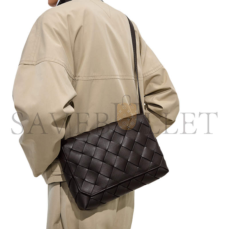 B0tt*ga Ven*ta LARGE DIAGO 815796V56A12008 (32*21.5*5cm)